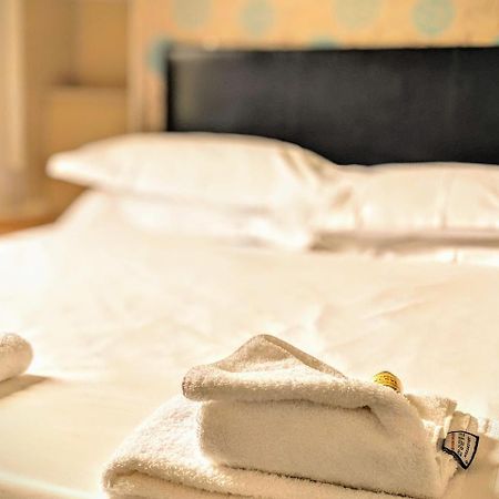 Lifestyle Hotel - Russell Square 브라이턴 외부 사진